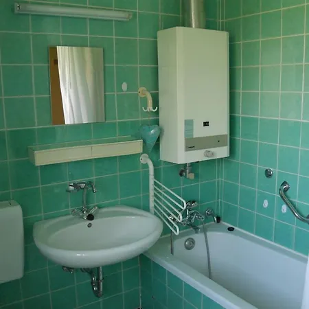 Holiday home Gemuetliches Reihenhaus In Der Thermalstadt Wiesbaden